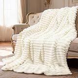 Beewiner Kuscheldecke Flauschig, Kuschelige Decke Plüschdecke, Decke Dicke Warm Kuschelige, Fuzzy Flanell Fluffy Kunstfell Plush Blanket, Kunstpelz Kuscheldecke, Wohndecke Groß Beige 150x200 cm