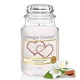 Yankee Candle Duftkerze im Glas (groß) | Snow In Love | Kerze mit langer Brenndauer bis zu 150 Stunden | Perfekte Geschenke für Frauen