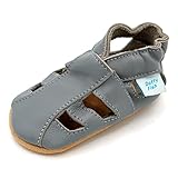 Dotty Fish Barfuß-Krabbelschuhe aus weichem Leder für Babys und Kleinkinder. Jungen und Mädchen. Graue Sandalen. 18-24 Monate (23 EU)