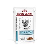 Royal Canin Veterinary Diet Feline Skin & Coat | 12 x 85 g | Nassfutter für ausgewachsene Katzen | Feine Stückchen in Soße | Zur Unterstützung der Hautbarriere von Katzen