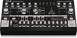 Behringer TD-3-BK Analoger Bass-Line-Synthesizer mit VCO, VCF, 16-stufigem Sequenzer, Verzerrungseffekten und 16-stimmiger Polykette