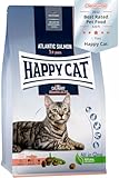 Happy Cat 70555M - Culinary Adult Atlantik Lachs M - Katzen-Trockenfutter für ausgewachsene Katzen und Kater - 10 kg Inhalt