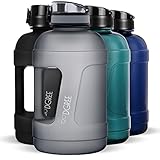 720°DGREE Fitness Trinkflasche mit Griff “uberBottle Jug“ - 2300ml - BPA-Frei, Auslaufsicher - Große XXL Wasserflasche für Sport, Gym, Workout, Training - Fitnessflasche, Sportflasche, Gymflasche