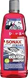 SONAX XTREME RichFoam Shampoo (1 Liter) Schaum / Snow Foam Shampoo erzeugt dichten, langhaftenden & schmutzlösenden Schaumteppich, ph-neutral, Berry-Duft | Art-Nr. 02483000