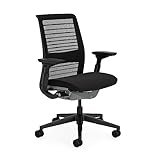 Steelcase Think Ergonomischer Bürostuhl mit LiveBack Lumbalstütze, 4D-Armlehnen, nachhaltigem Design Onyx