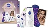 NIVEA Skincare Love Geschenkset, Pflegeset mit verwöhnenden Pflegeprodukten, Geschenkbox mit Pflegelotion, Pflegedusche, Gesichtspflege und stylishen Socken