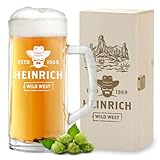 polar-effekt Bierkrug 0,5 L und Holzkiste 2-tlg Set mit personalisierter Gravur - Geschenk zum Geburtstag und Vatertag - Bierglas für Pils, Weizen und Lager - BPA-Frei