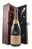 Pol Roger Rose Vintage Brut Champagne Extra Cuvee de Reserve 2000 in einer mit Seide ausgestatetten Geschenkbox, da zu 4 Weinaccessoires, 1 x 750ml