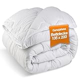 KNERST Bettdecke Ganzjahresdecke 135x200 cm - Bettdecke allergikerfreundlich - Decke waschbar bis 60°C - atmungsaktive, temperaturausgleichende Schlafdecke - Farbe: weiß