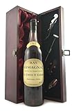 Les Comtes de Cadignan Vintage Armagnac 1965 (70cl) in einer mit Seide ausgestatetten Geschenkbox, 1 x 700ml