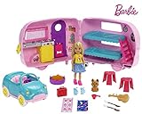 Barbie FXG90 - Camper und Puppe Spielset mit Chelsea-Puppe, Hündchen, Auto, Wohnwagen, Feuerstelle, Gitarre und 10 Zubehörteilen, Geschenk für Kinder von 3 bis 7 Jahren