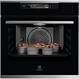 Sense Backofen Steampro Serie 900