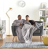 Amazon Basics - Fleecedecke mit Ärmeln & Fußbeutel, 170 x 200 cm, Grau