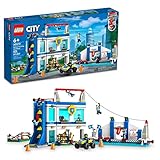 LEGO City Police Training Academy 60372 Bauspielzeug-Set für Kinder, Jungen und Mädchen ab 6 Jahren, 823 Teile