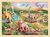 goki 57348 - Einlegepuzzle Dinosaurierwanderung - 96 Teile aus Holz - buntes Farbdesign mit detailreichem Dinosaurier Motv