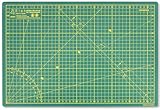 Elan Schneidematte A3 Grün, 5-lagige Schneidematte Selbstheilend, Bastelunterlage Schnittfest, Bastelmatte, Schreibtischunterlage und Schneidematte 44 x 30 CM, Schneideunterlage A3 zum Nähen