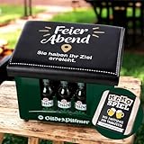 CULT at home Bierkasten Aufsatz Feierabend - Bierkastensitz inkl. Bierdeckel Memospiel - Sitzauflage für Bierkiste Getränkekiste - Hocker für Balkon Camping 44 x 34 cm