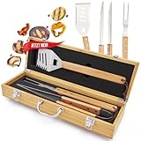 Grillbesteck Set 3-teilig - Gasgrill Zubehör BBQ Grill | Grillzange Edelstahl, Grillgabel und Grillspachtel mit Flaschenöffner | Premium Grillset aus hochwertigem Edelstahl im edlen Holzkoffer